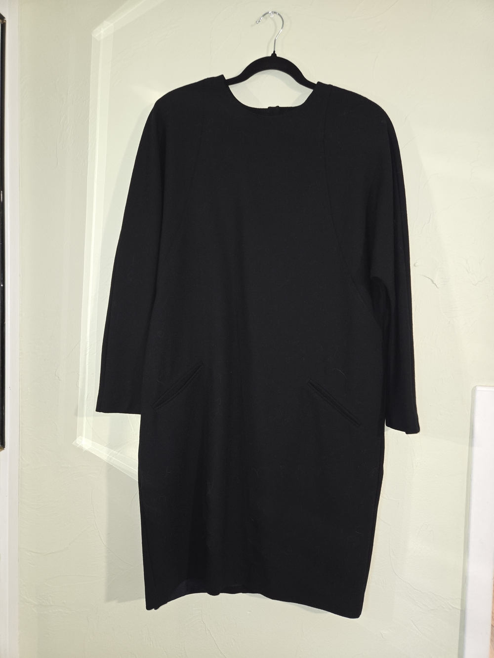 Vintage All Week Long Black Long Sleeve Shift Dress Size 12, 100% Wool.